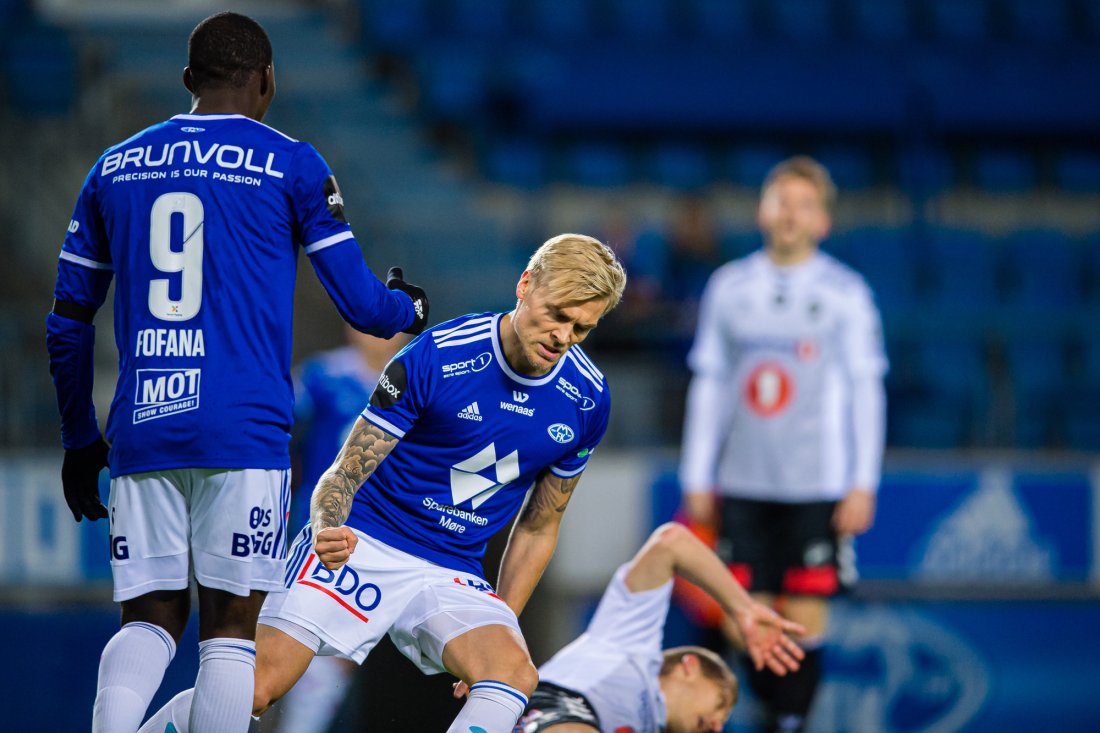 Eirik Ulland Andersen utlignet på mesterlig vis og sørget for ekstraomganger. Foto: Marius Simensen / NTB