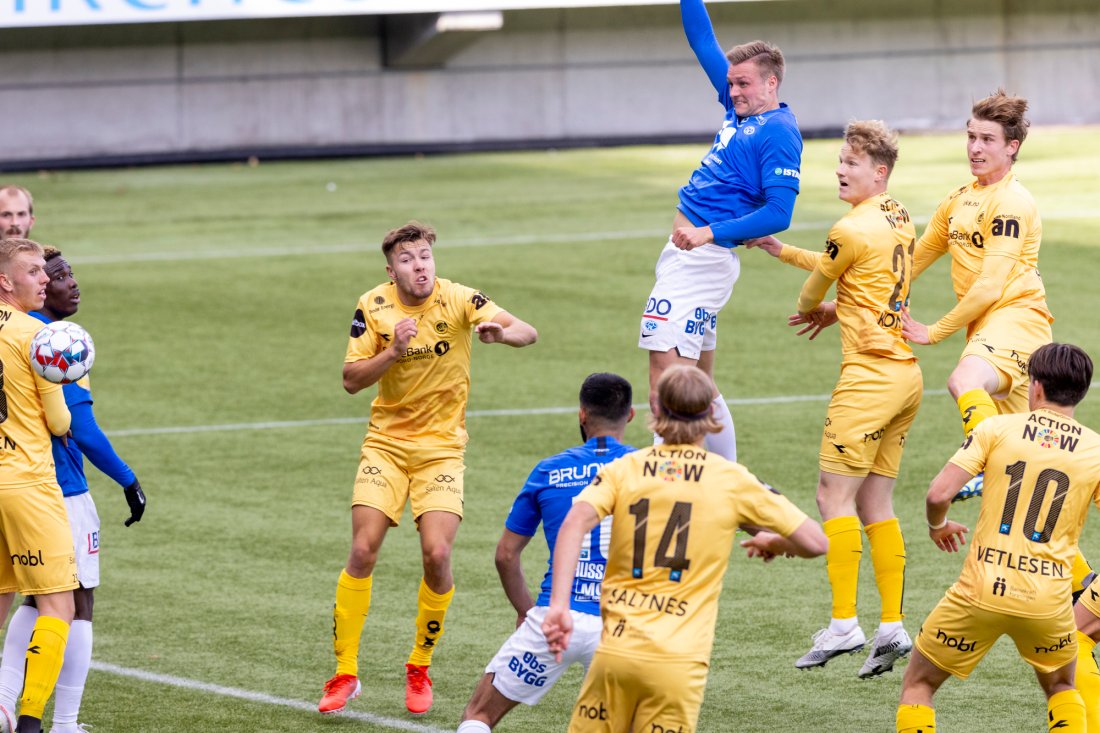 Stian Gregersen setter inn 1-1 i sluttminuttene mot Bodø/Glimt. Foto: Svein Ove Ekornesvåg / NTB