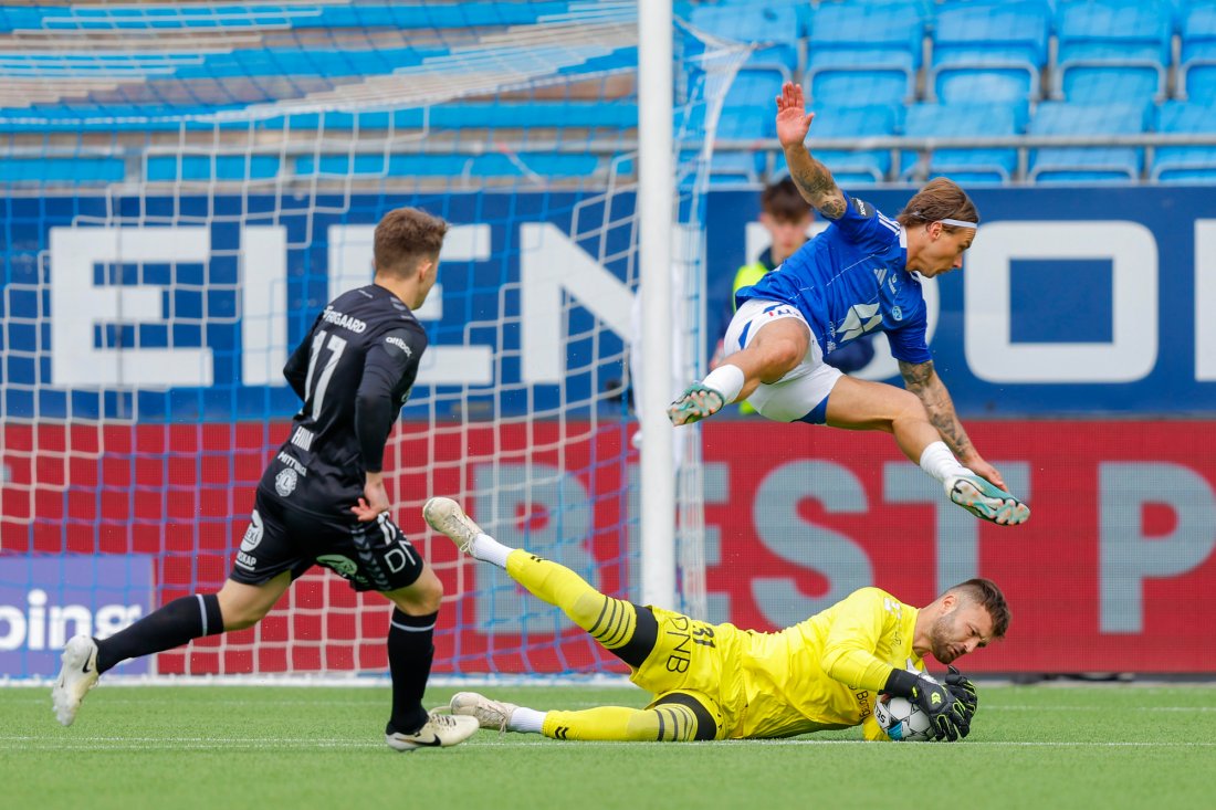 Fredrik Gulbrandsen skapte en del sjanser i 1. omgang, men det ble ikke mål denne gang. Foto: Svein Ove Ekornesvåg / NTB